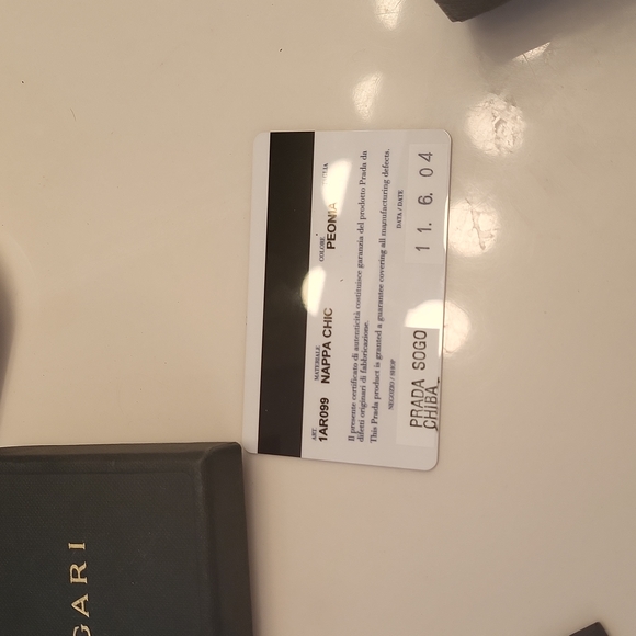 Prada  new,keycharm or keyring works both ways boxed card of authenticity new - Picture 8 of 9